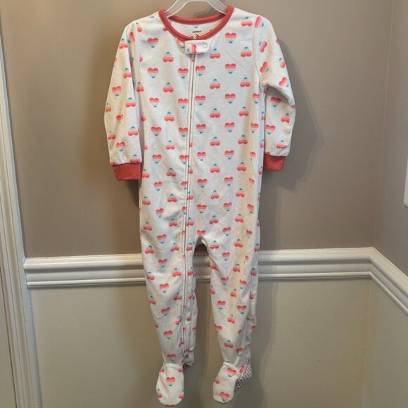 CARTER'S Girl's Size 3T FLEECE FOOTED ZIP-UP SLEEPER HEARTS Pattern in Cream/Red - Picture 1 of 2